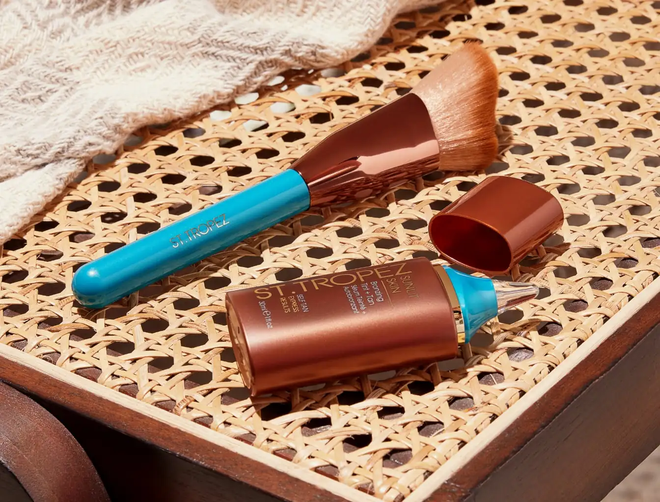 Ultimate Tan Face Brush